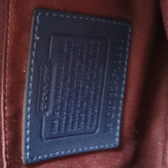 Coach Purse Navy Pebbled EUC - Picture 4 of 5
